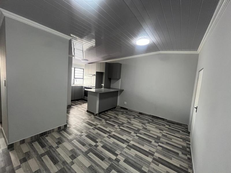 2 Bedroom Property for Sale in Kensington Western Cape